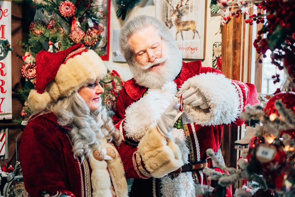 parks-santas-village